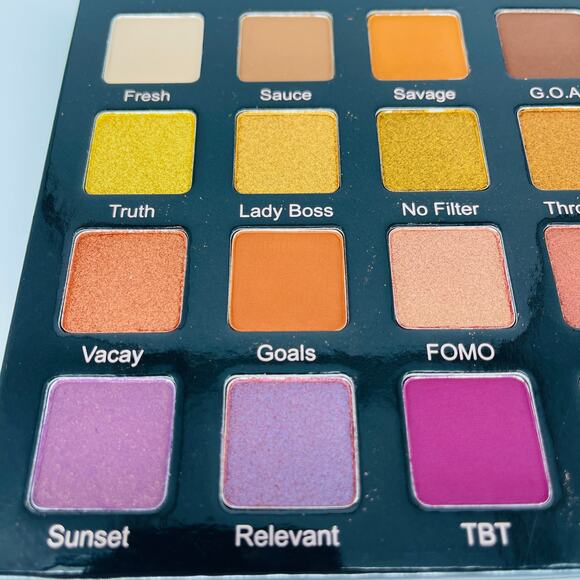 Violet Voss Hashtag - PRO Eyeshadow Palette - New / Unused - Picture 6 of 16